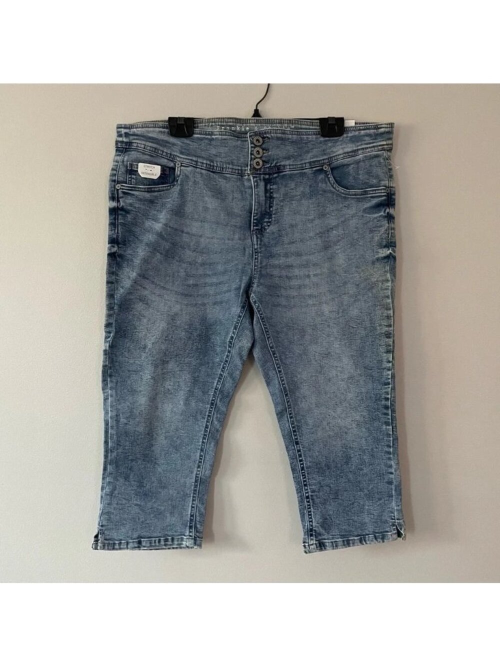 NEW Frankie & Stella Acid Wash Stretch Capri Jeans Size 20W